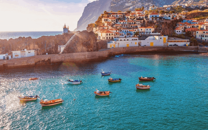 Khám phá Madeira – quê hương của Cristiano Ronaldo 5 wanderlust tips kham pha madeira que huong cua cristiano ronaldo 1