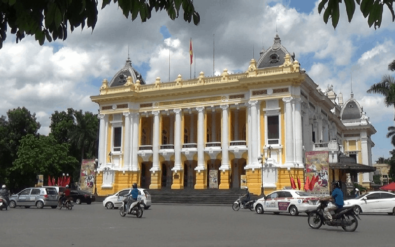 Nhà hát lớn Hà Nội chính thức mở cửa cho du khách tham quan 5 wanderlust tips nha hat lon ha noi chinh thuc mo cua cho du khach tham quan 1
