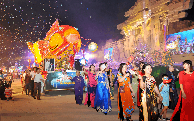 wanderlust tips nhieu hoat dong hap dan trong le hoi thanh tuyen 2017 0