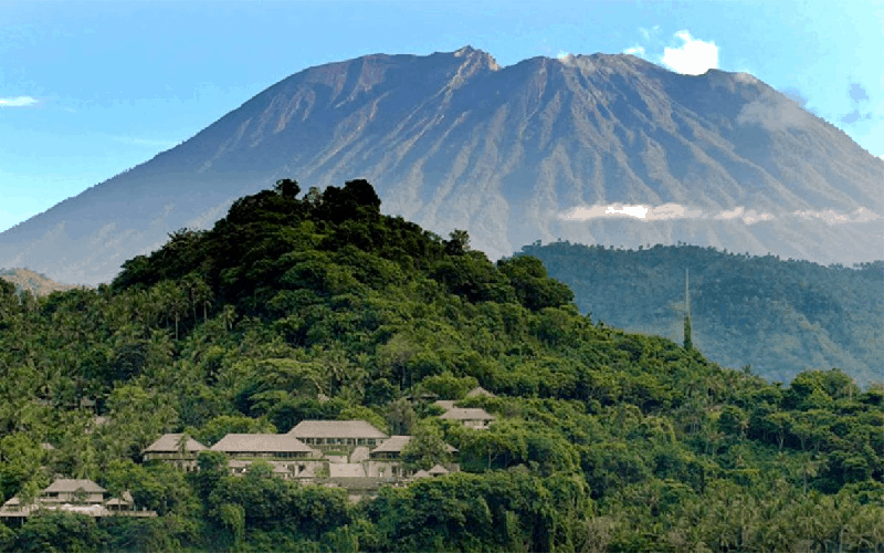 wanderlust tips nui lua de doa phun trao tai thien duong du lich bali 1