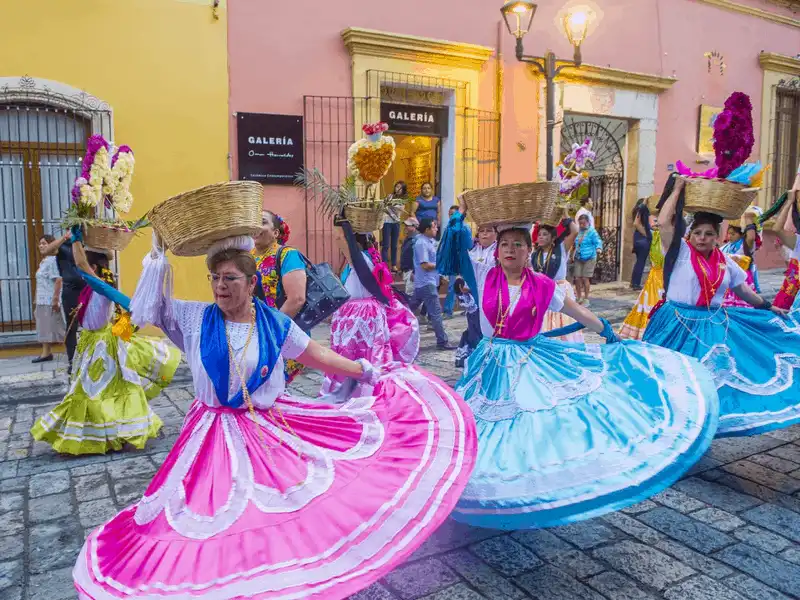 wanderlust tips 10 diem den mua thu 2017 lang man nhat the gioi 4