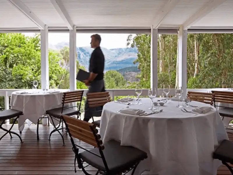 wanderlust tips 10 nha hang tot nhat the gioi theo tripadvisor 7