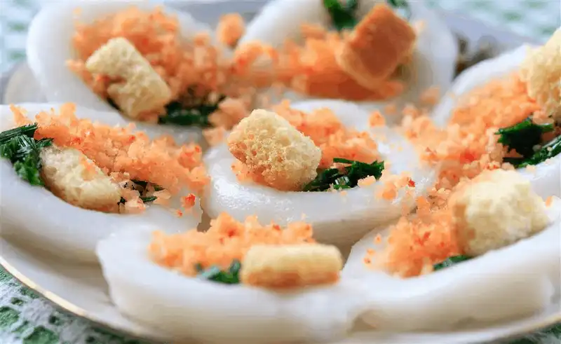 wanderlust tips 5 mon banh ngon lam nen linh hon thuc co hue 9