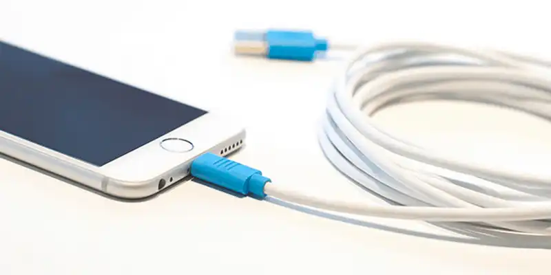 wanderlust tips 8 thiet bi cong nghe ban nen sam ngay truoc khi di du lich 3