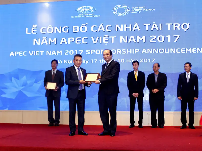 wanderlust tips Vietnam Airlines cung ung gan 400.000 ghe1