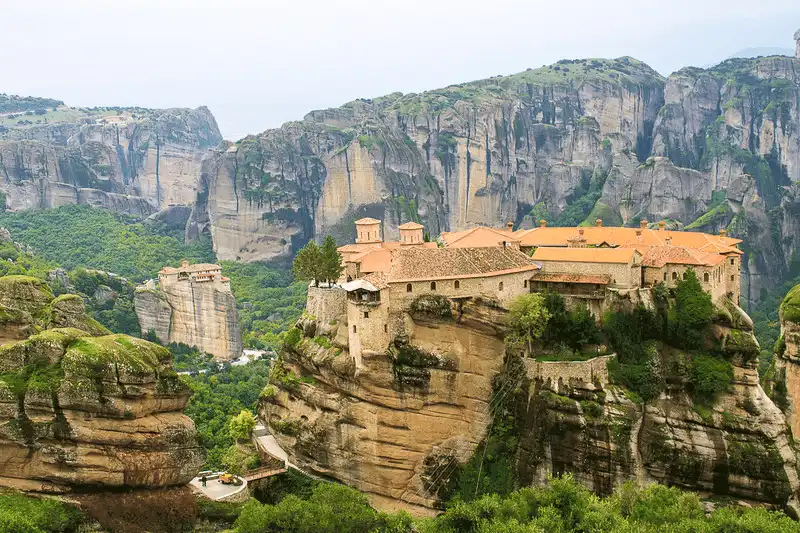 wanderlust tips choang vang voi 8 dia diem nguy hiem ma van co nguoi sinh song 4