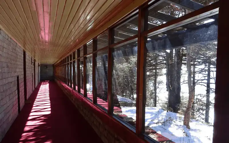 wanderlust tips everest view khach san co tam nhin an tuong nam tren dinh everest 6