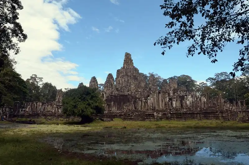 Tất tần tật kinh nghiệm du lịch Angkor, Campuchia 16 wanderlust tips kinh nghiem du lich angkor campuchia 1