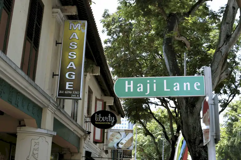 wanderlust tips lac loi o haji lane khu pho chat phat ngat o singapore 1