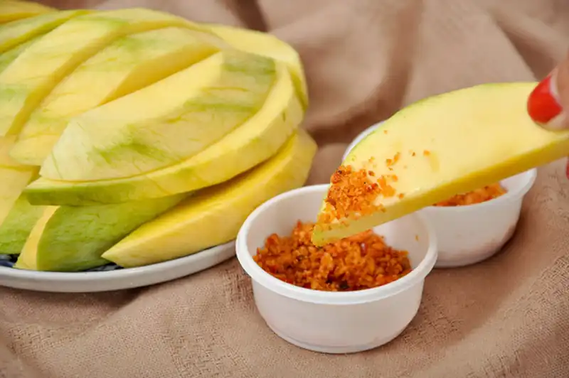 Muối ớt tôm - đặc sản phải mua về làm quà khi đi du lịch Tây Ninh 9 wanderlust tips muoi ot tom dac san phai mua ve lam qua khi di du lich tay ninh 2