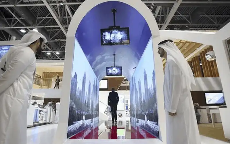 wanderlust tips san bay dubai su dung thuy cung ao de kiem tra ninh 1