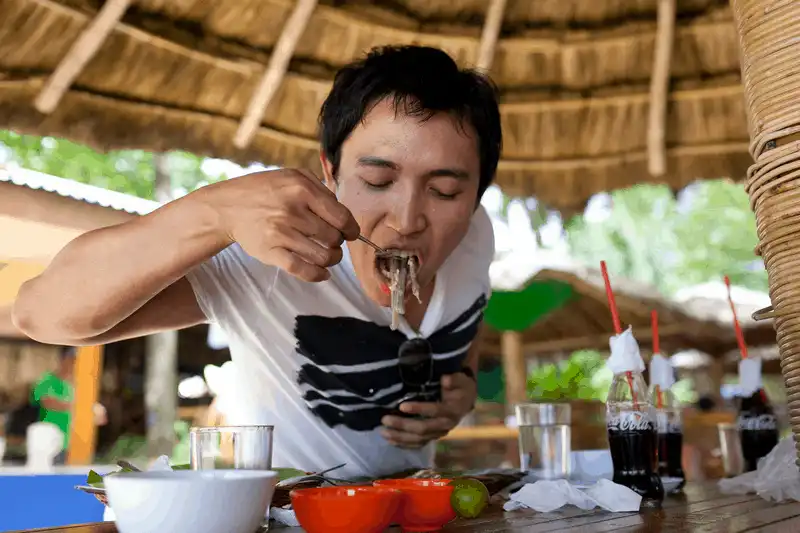 Tamilok - đặc sản kinh dị không phải ai cũng dám thử của Philippines 9 wanderlust tips tamilok dac san khong phai ai cung dam thu cua philippines 2