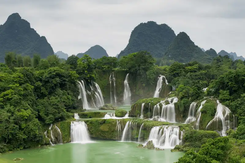wanderlust tips thang 10 hen voi le hoi du lich thac ban gioc cao bang 3