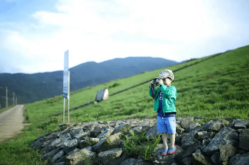 wanderlust tips toi ha tinh dung quen ghe dap xuan hoa mong mo 10