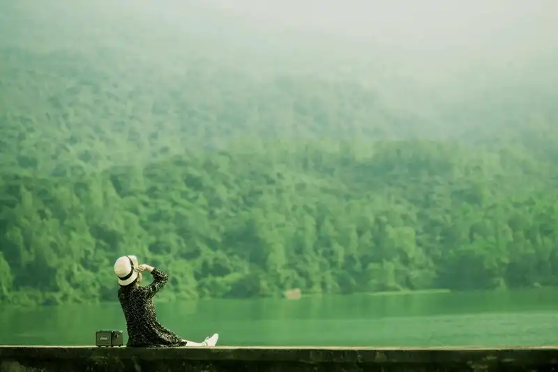 wanderlust tips toi ha tinh dung quen ghe dap xuan hoa mong mo 9