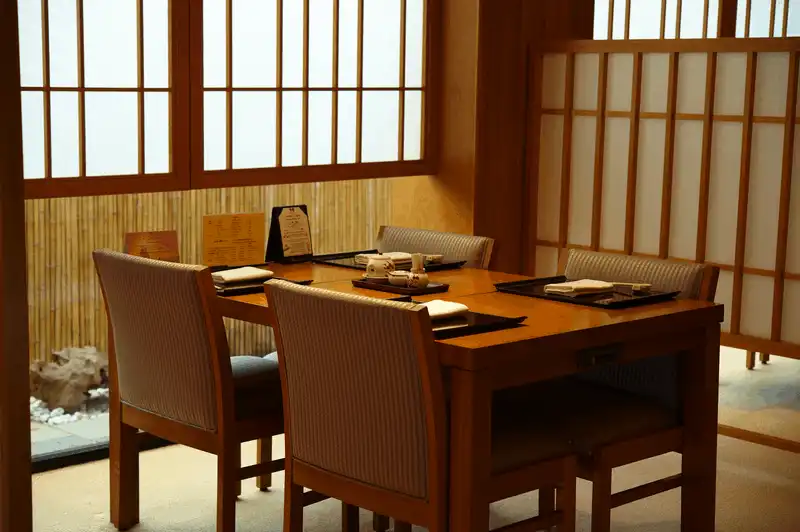 wanderlust tips uu dai am thuc hap dan thang 11 tai nikkon ha noi