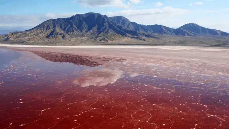 wanderlust tips ve dep dam cua 25 vung dat ruc ro sac mau tren gioi 26