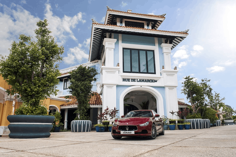 wanderlust tips Maserati va JW Marriott Phu Quoc Emerald Bay su hoi tu cua dang cap