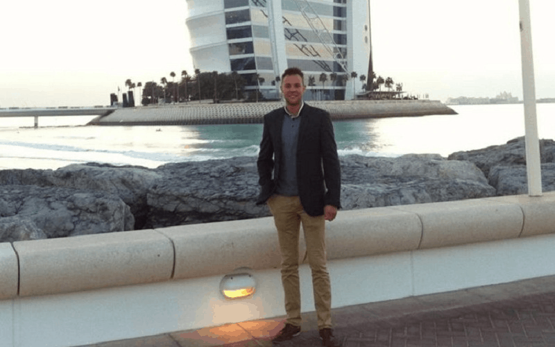 Chạm vào hông nam giới ở Dubai, nam du khách có thể bị phạt tù 3 năm 5 wanderlust tips cham vao hong nam gioi o dubai nam du khach co bi phat tu 3 nam 2