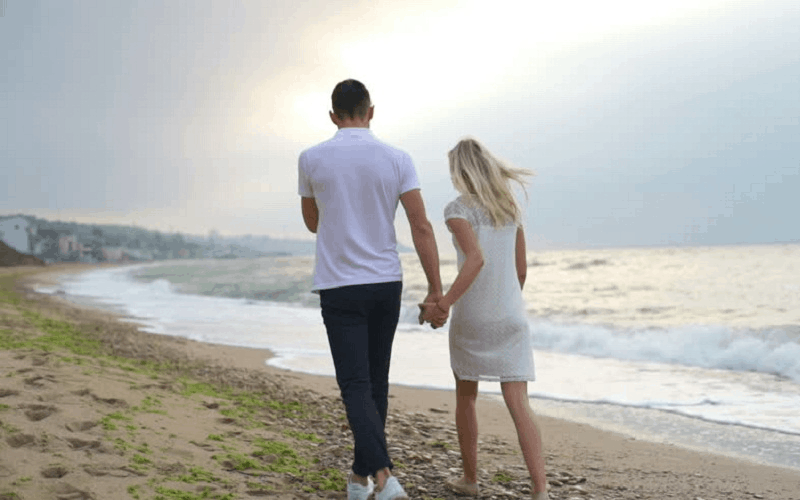 wanderlust tips du khach co bi phat tu neu lam chuyen ay o bali khi chua ket hon 1