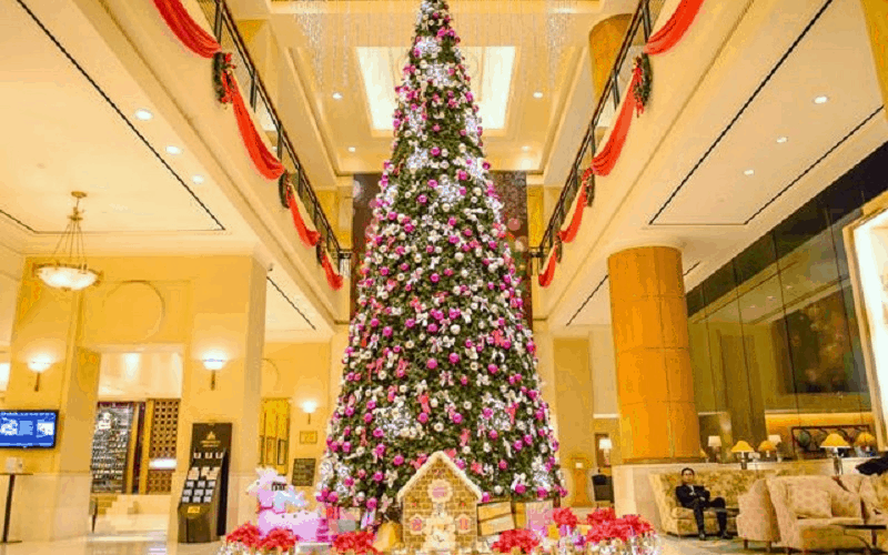 Lễ thắp sáng cây thông Noel tại khách sạn Nikko Hà Nội Lễ thắp sáng cây thông Noel tại khách sạn Nikko Hà Nội