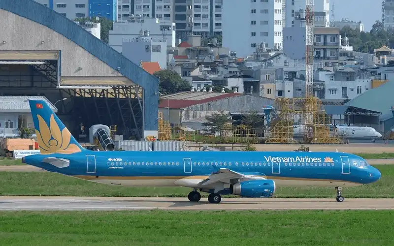 wanderlust t tips vietnam airlines tung uu dai lon cho khach mua ve di dong nam a