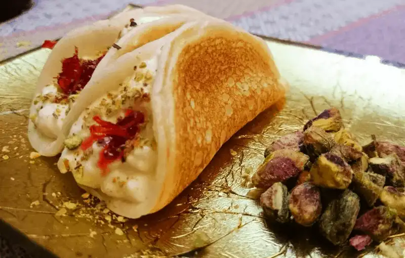 wanderlust tips 10 mon an khong the bo lo cua am thuc kuwait 11