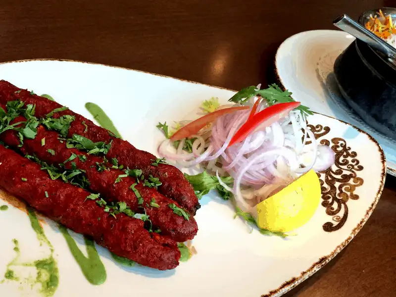 wanderlust tips 10 mon an khong the bo lo cua am thuc kuwait 7