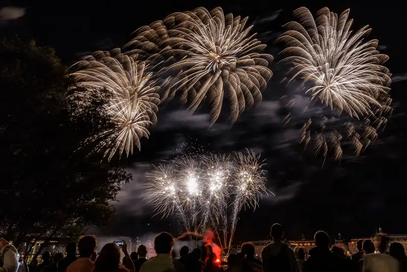 wanderlust tips 12 le hoi tuyet voi tren gioi ban nen tham gia mot lan trong doi 7