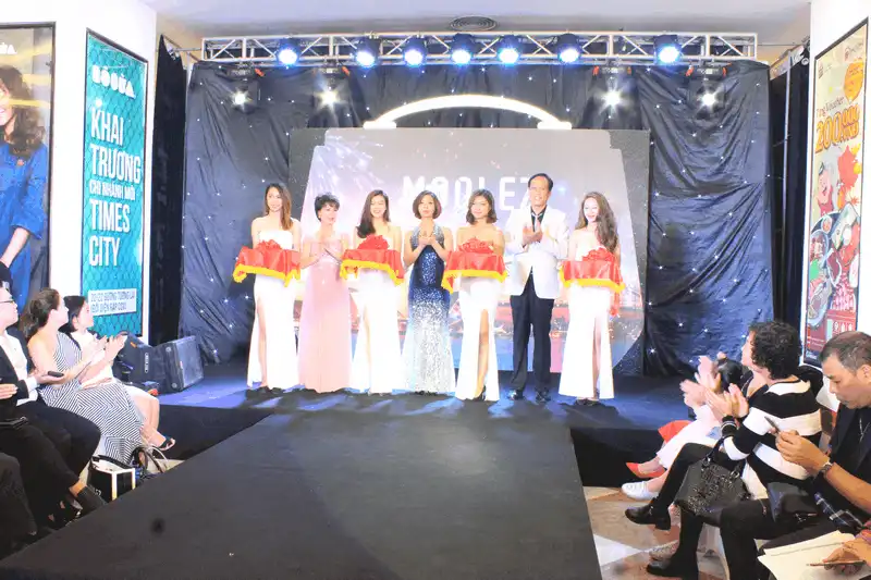 wanderlust tips Thoi trang cao cap Moolez Australia khai truong tai TTTM Times City32