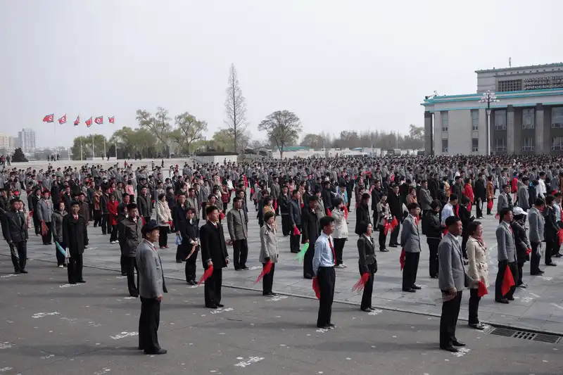 wanderlust tips chum anh cho thay su tuong phan lon giua han quoc va bac trieu tien 12