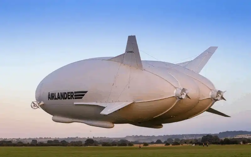 "Giải mã" máy bay lớn nhất thế giới Airlander 10 5 wanderlust tips giai ma may bay lon nhat gioi airlander 10 1