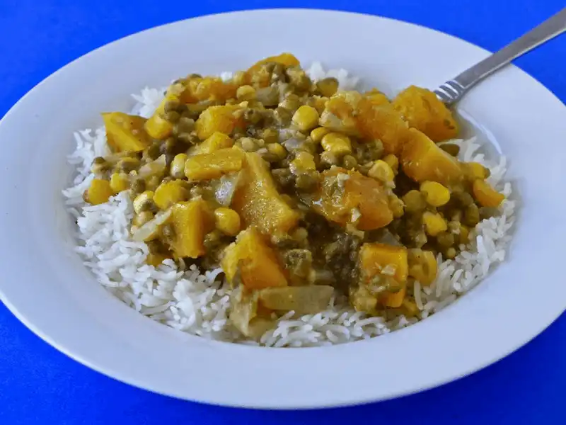 wanderlust tips kham pha an so am thuc dong timor 4