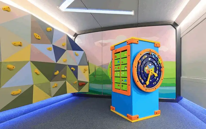 wanderlust tips kham pha khong gian dep nhu mo ben trong con tau ly tuong cua duc 4