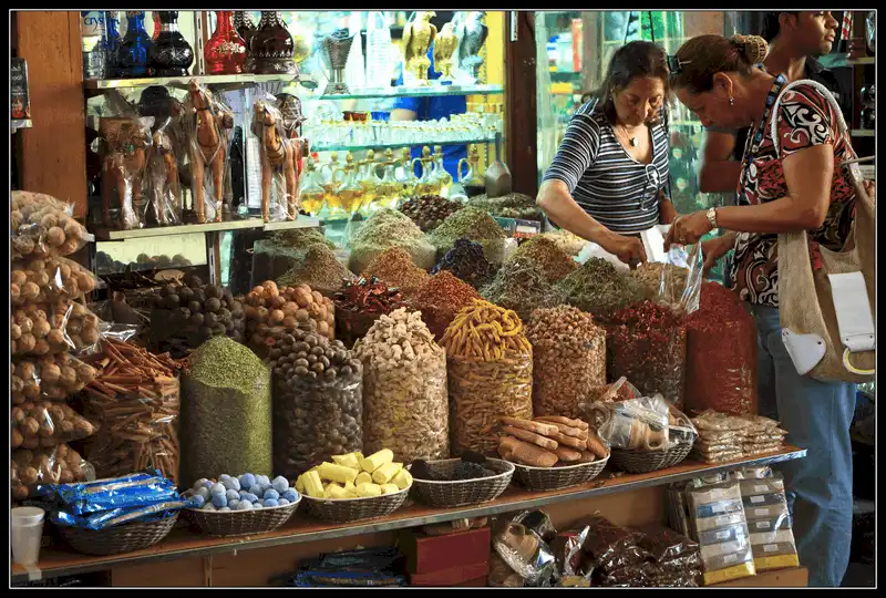 wanderlust tips kham pha spice souk cho gia vi noi tieng o dubai 6