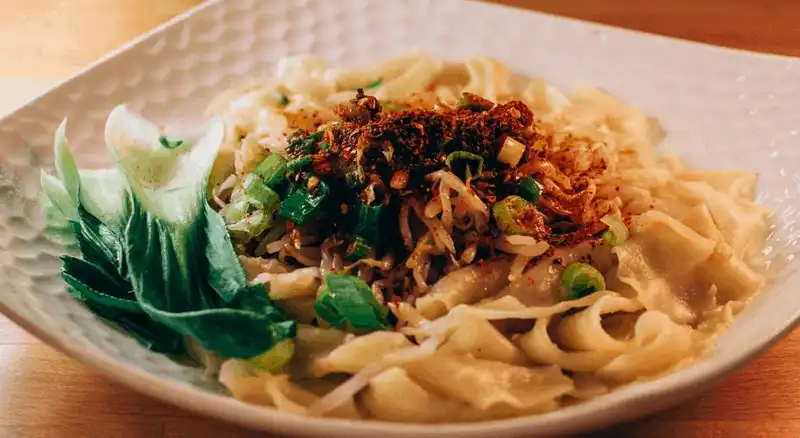 wanderlust tips kinh nghiem du lich tay trung quoc chi tiet 10