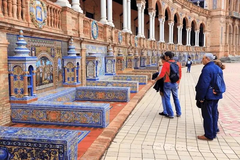 wanderlust tips ly do seville tay ban nha la diem den ly tuong nhat the gioi nam 20184