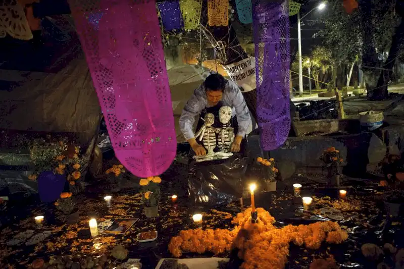 wanderlust tips ngay nguoi chet day mau sac tai mexico 8