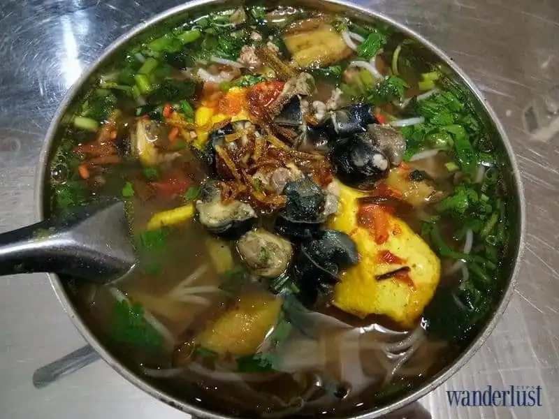 wanderlust tips nhung mon an nhac la nho ngay toi cac con pho ha noi 10