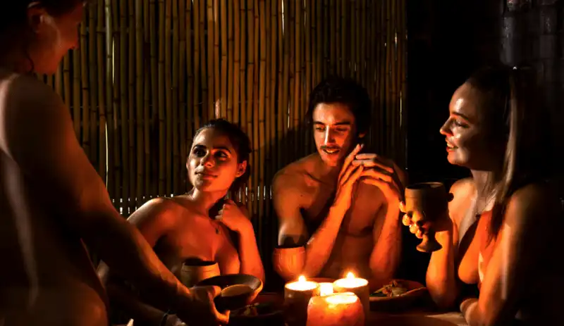 wanderlust tips phap mo cua nha hang khoa dau tien tai paris 1