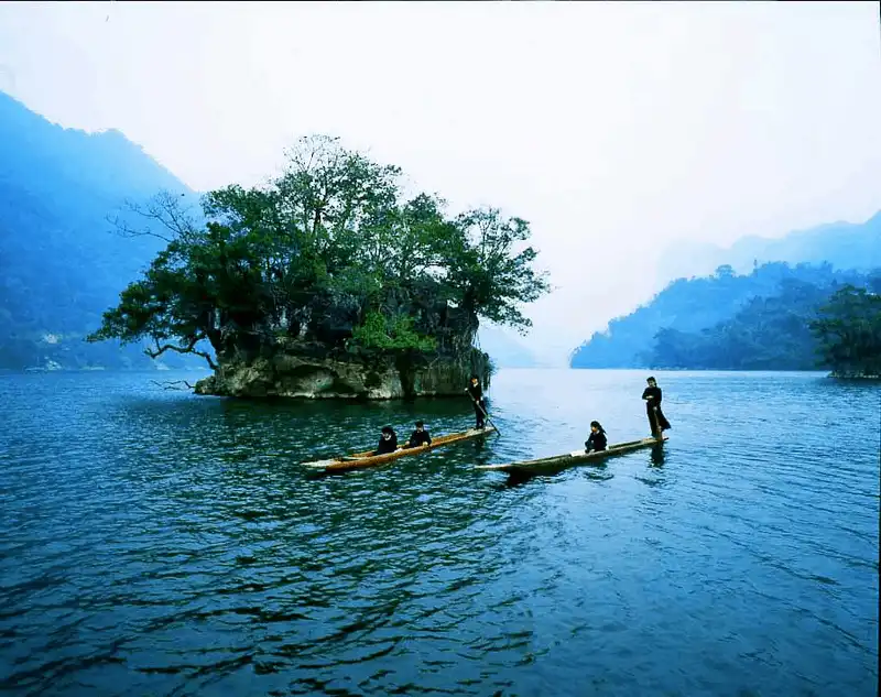 Sắp diễn ra chương trình du lịch "Qua những miền di sản Việt Bắc" 6 wanderlust tips sap dien ra chuong trinh du lich qua nhung mien di san viet bac 2