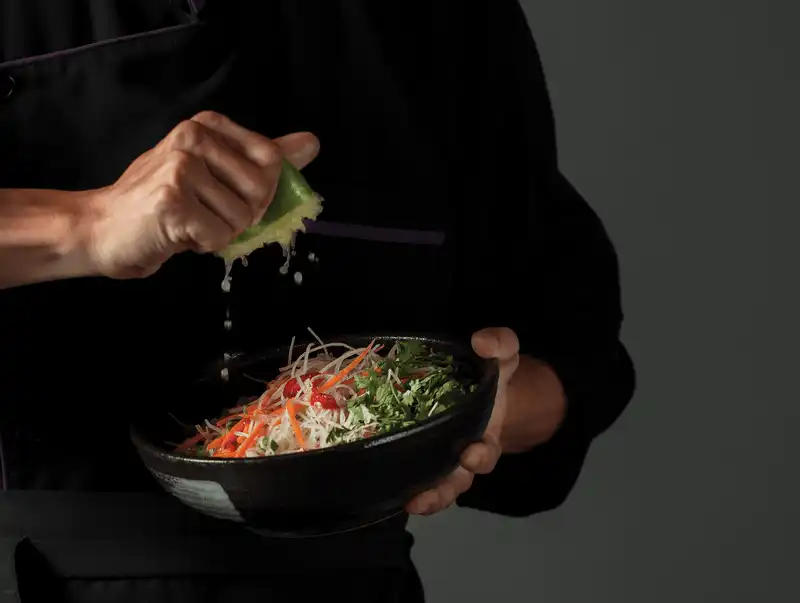 Pullman Saigon Centre - Thưởng thức món ăn độc đáo với rượu vang trên tầng cao 8 wanderlust tips thuong thuc mon an doc dao voi ruou vang tren tang cao4