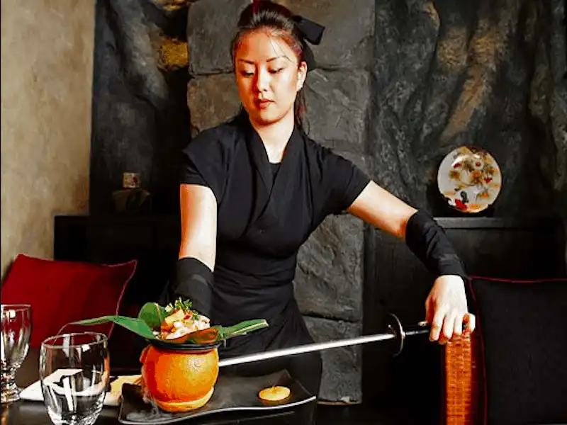 wanderlust tips tron mat truoc 8 nha hang co phong cach ky quac nhat gioi 3