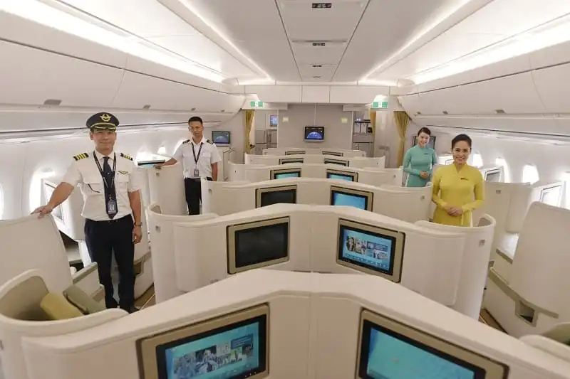 wanderlust tips 9 dieu co the ban chua biet ve A350 VietnamAirlines 4