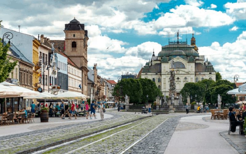 wanderlust tips 8 trai nghiem khong the bo qua o kosice slovakia 0
