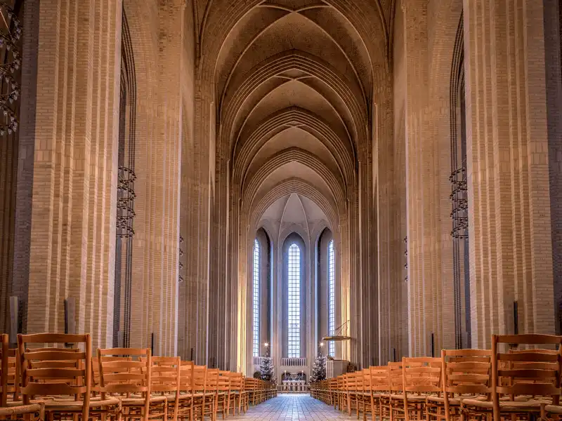 wanderlust tips 20 nha tho co kien truc doc dao va trang le nhat chau au 7