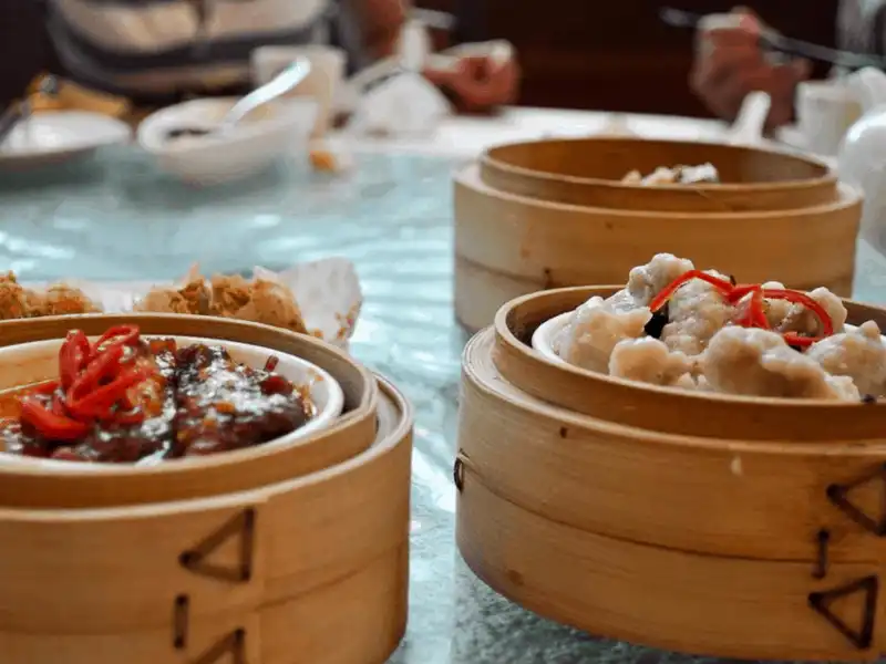 wanderlust tips 20 trai nghiem de doi du khach nhat dinh phai thu neu ghe tham chau 6