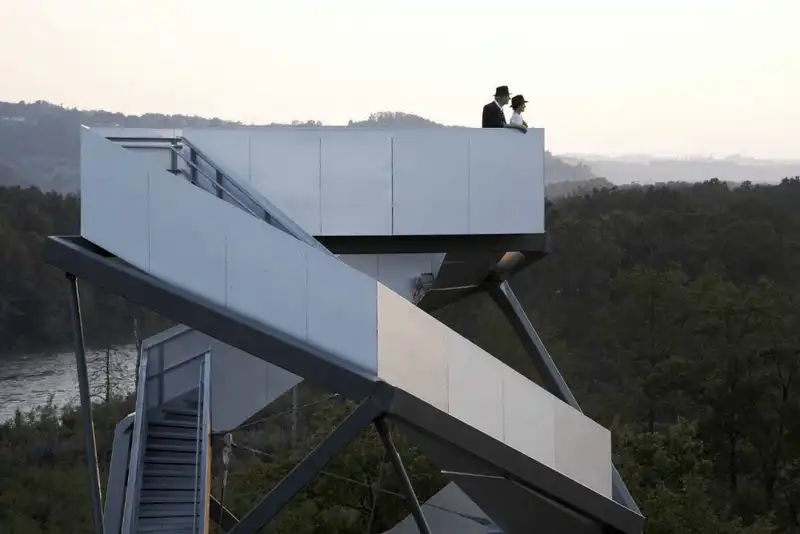 8 tuyệt tác kiến trúc dành cho những người không sợ độ cao 14 wanderlust tips 8 tuyet tac kien truc danh cho nhung nguoi khong cao 10