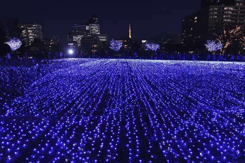 wanderlust tips cam nhan khong khi giang sinh 2017 tran ngap khap the gioi 12