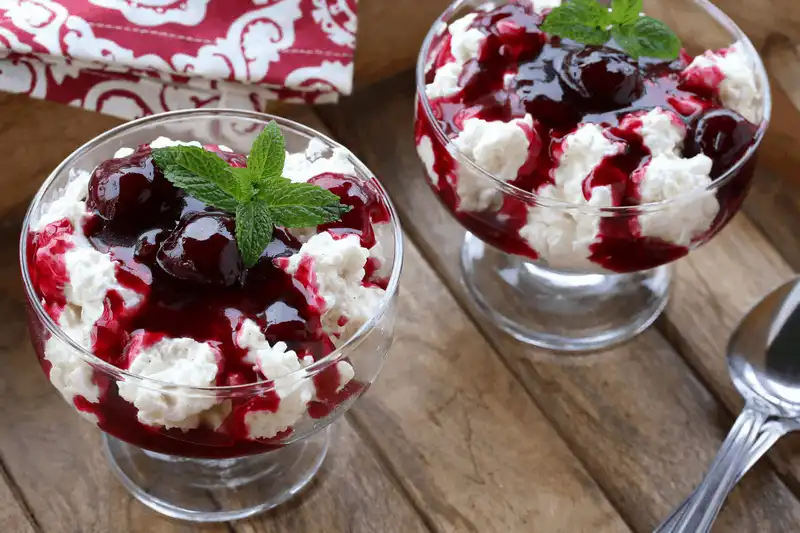 wanderlust tips chay nuoc mieng voi cac mon banh giang sinh truyen thong ngot ngao 3